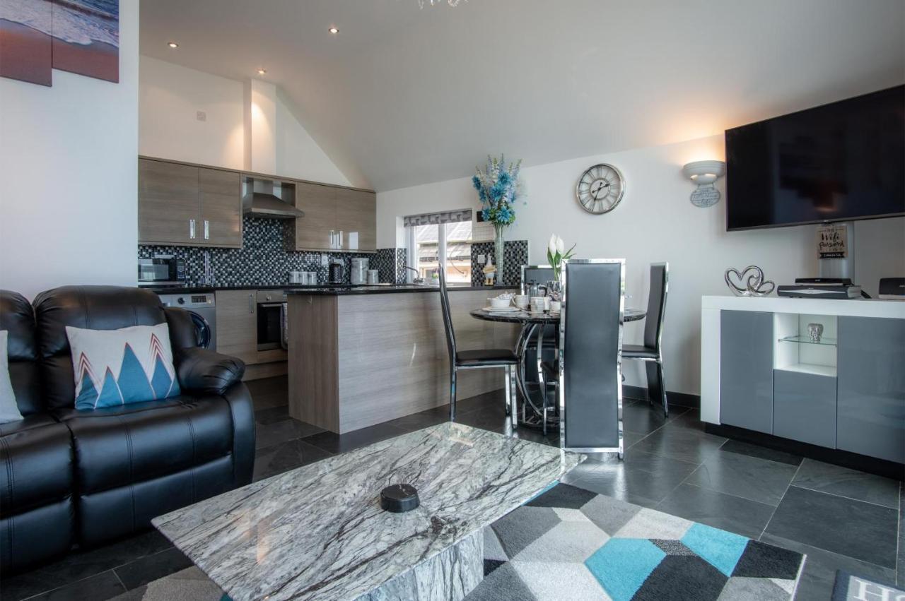 Nautilus - 2 Bedroom Apartment - เพนไดน์ ภายนอก รูปภาพ